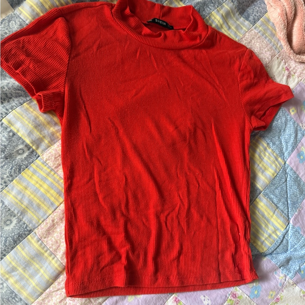 SHEIN Red Ribbed Turtleneck Top